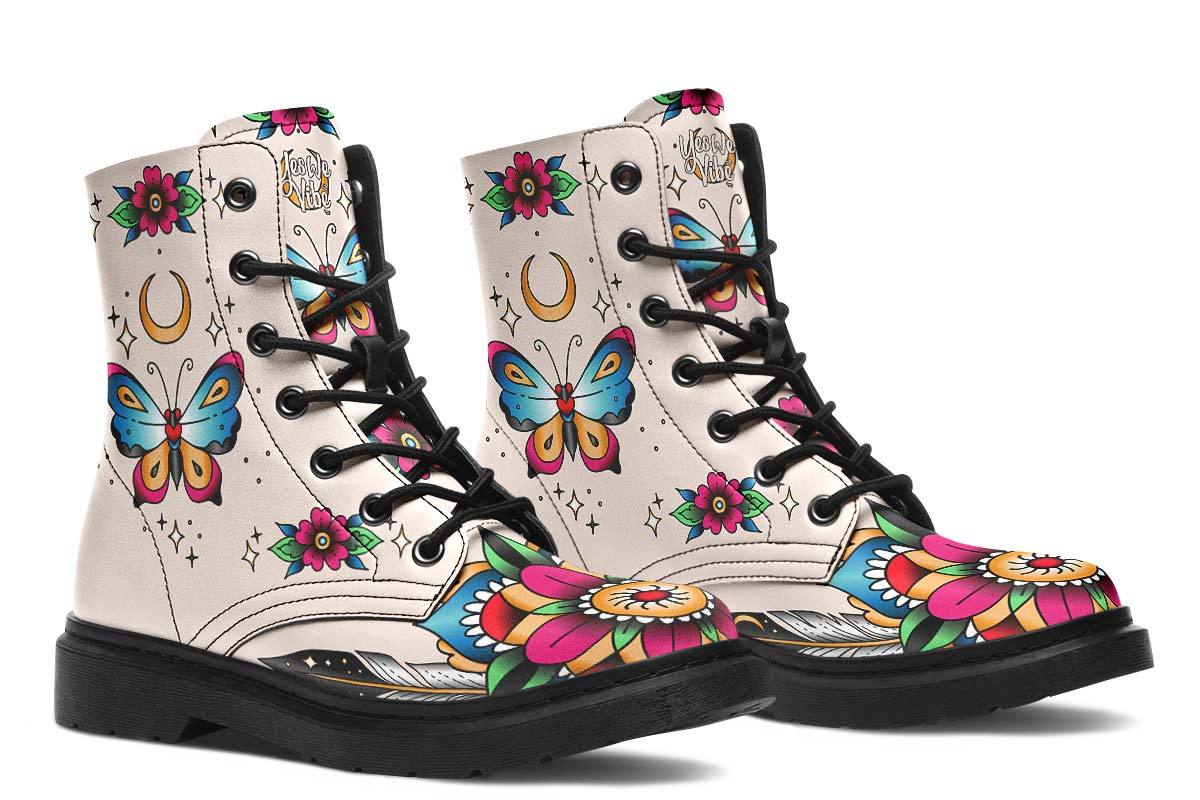 Boots-105NeoTraditionalFlowersAndButterflies04280-Blk-YWV-STR9.jpg