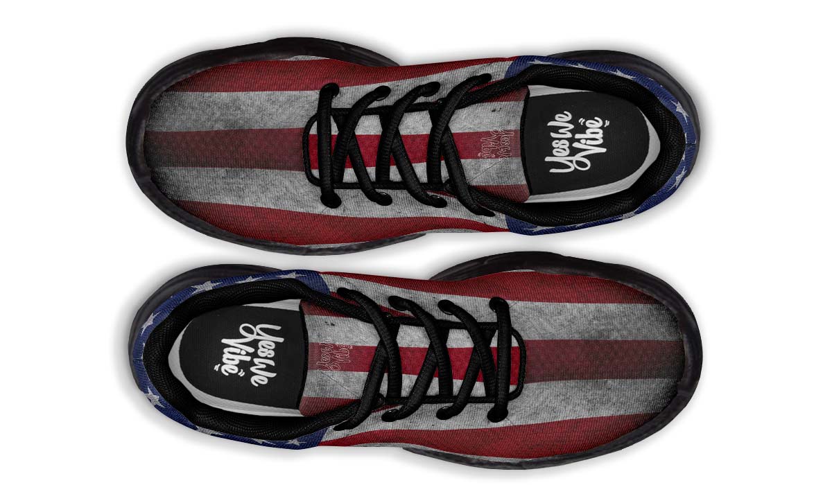 Chunkysneakers-105USA02223-Blk-YWV-STR7.jpg